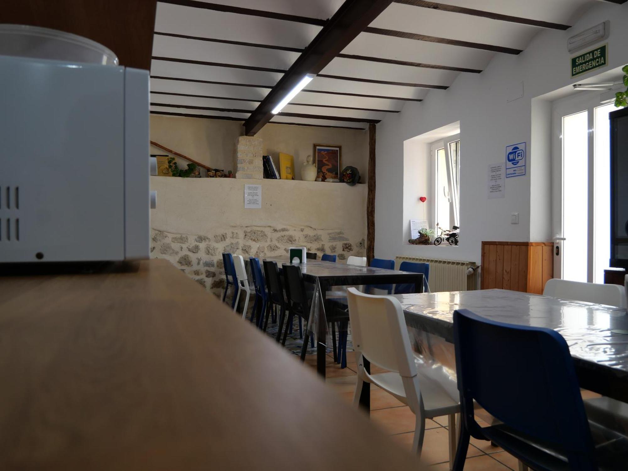 Albergue El Alfar/Pilgrim Hostel Hornillos del Camino Esterno foto
