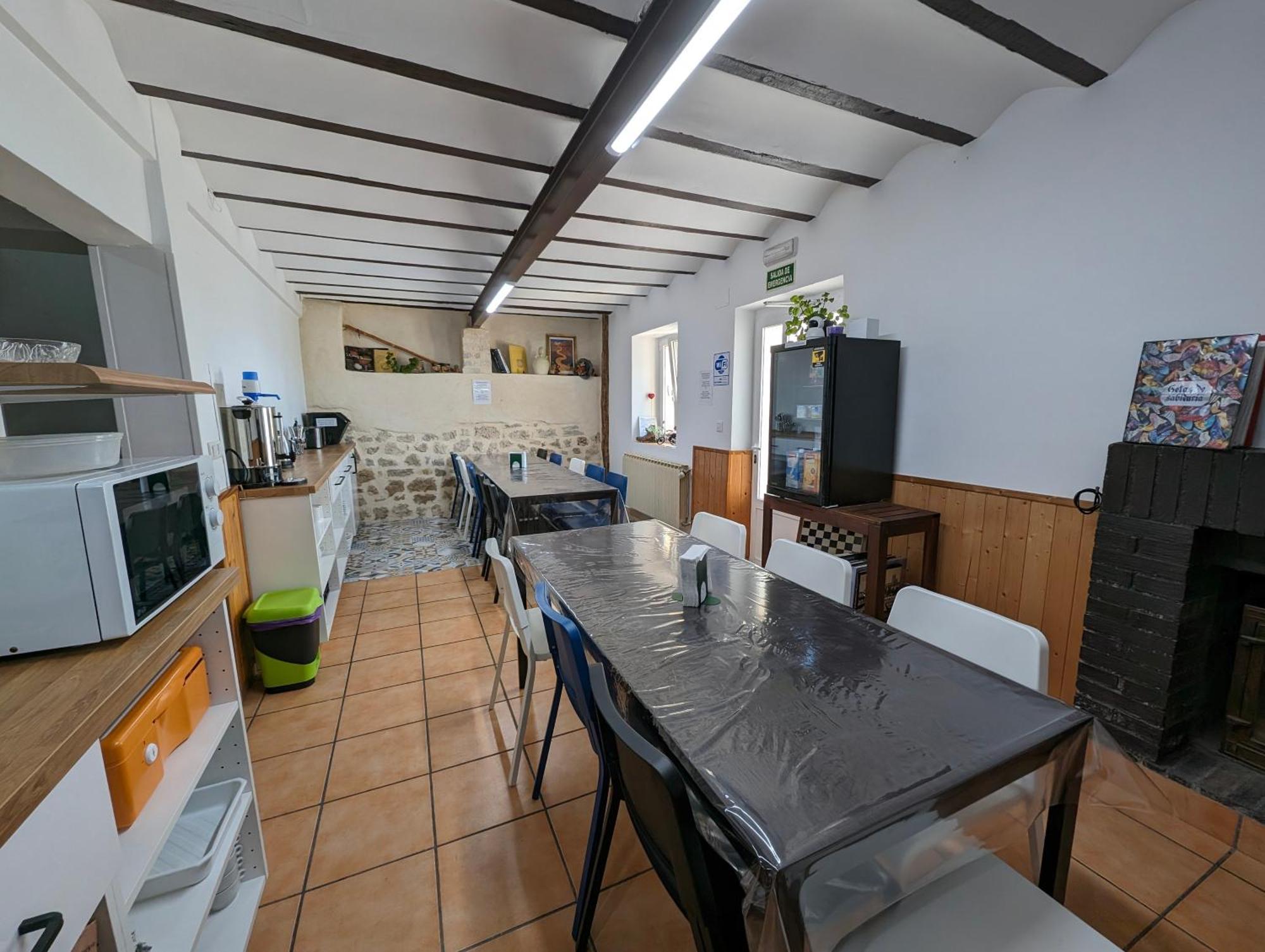 Albergue El Alfar/Pilgrim Hostel Hornillos del Camino Esterno foto